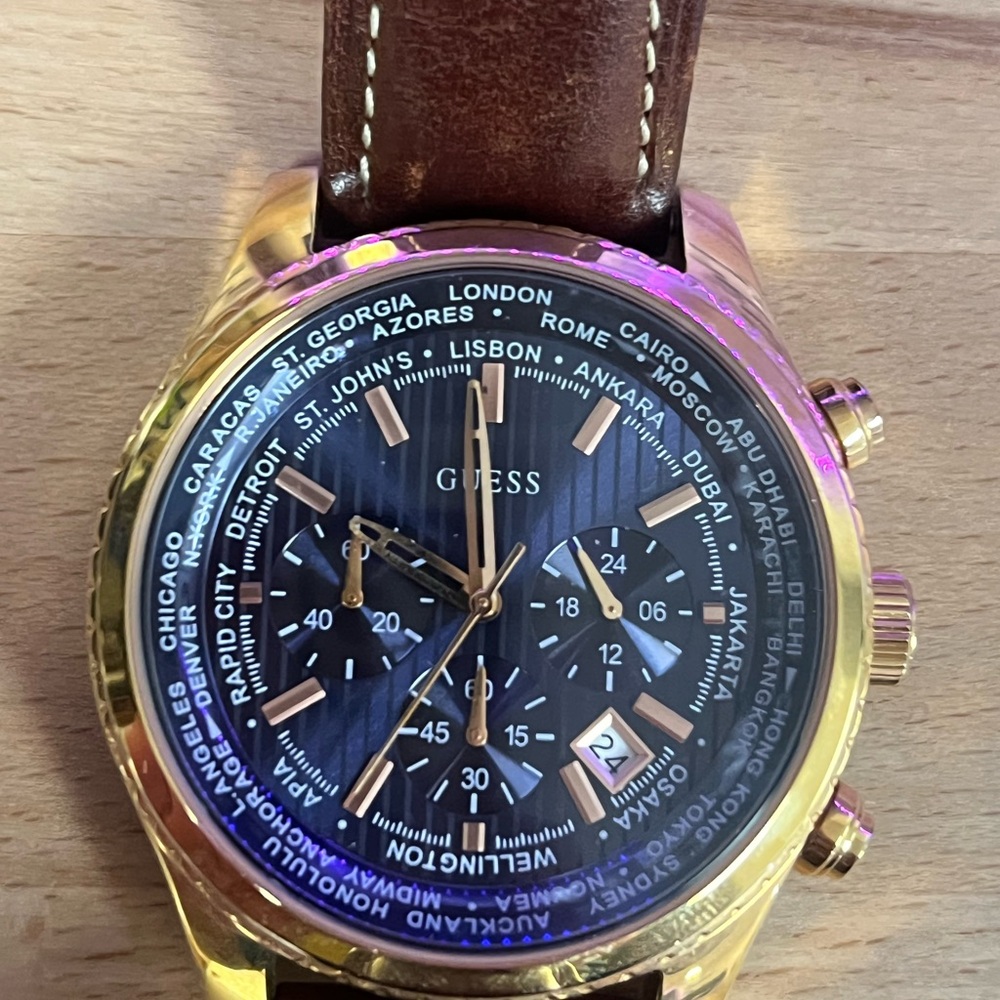Guess Men's Brown Leather Strap Watch